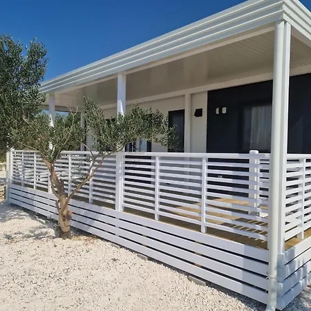 אתר קמפינג Sibenik