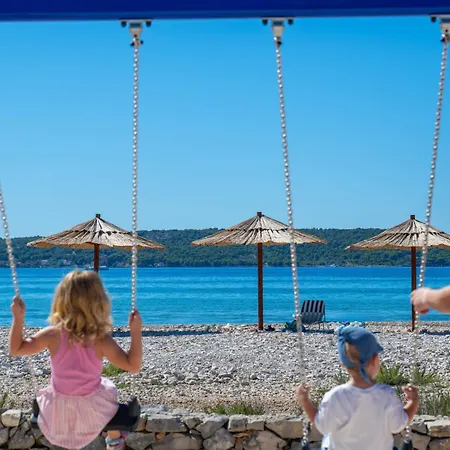 אתר קמפינג Sibenik יאדריה